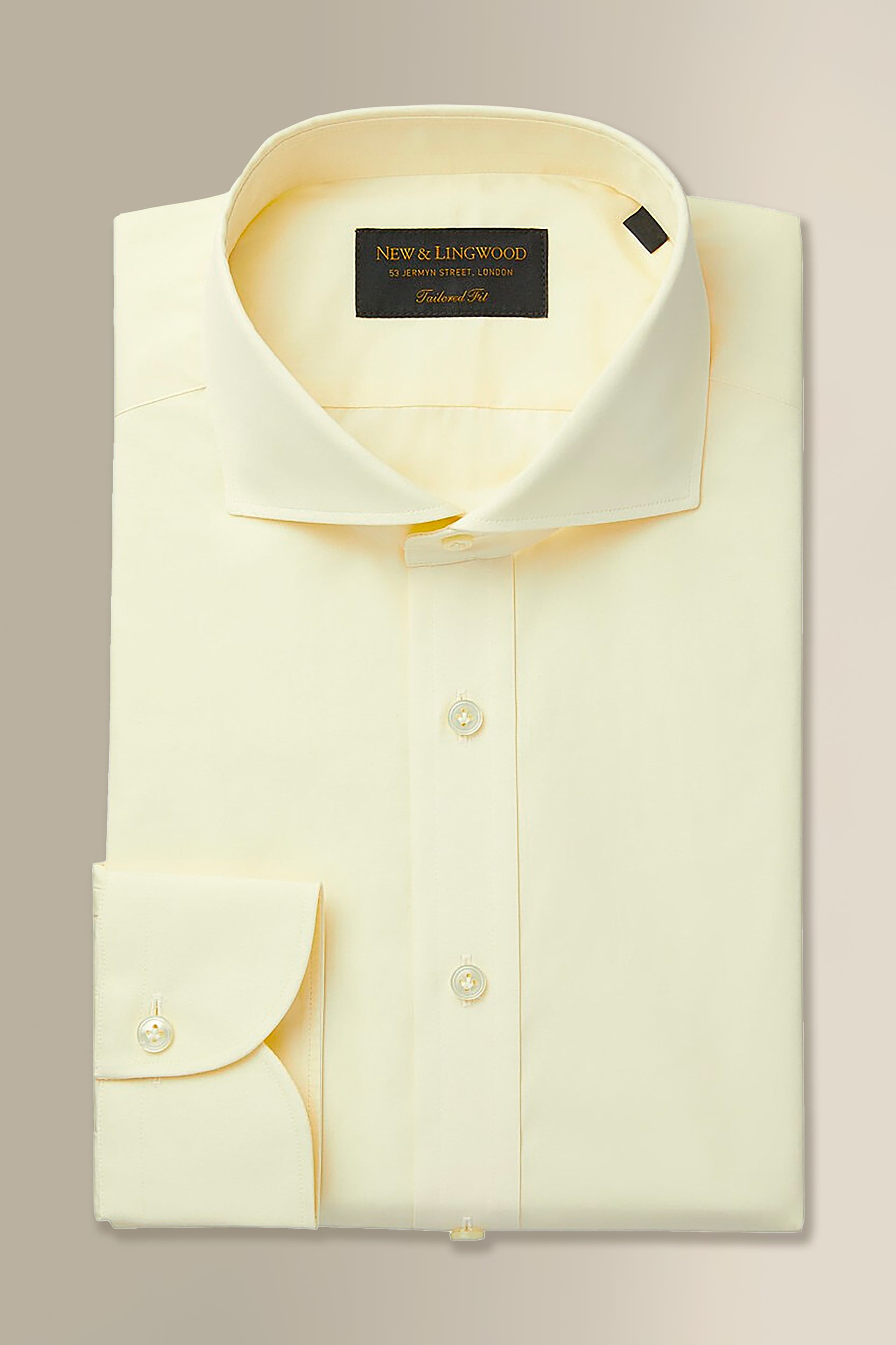 Cream Cutaway Collar Tailored Fit Single Cuff Poplin Shirt
