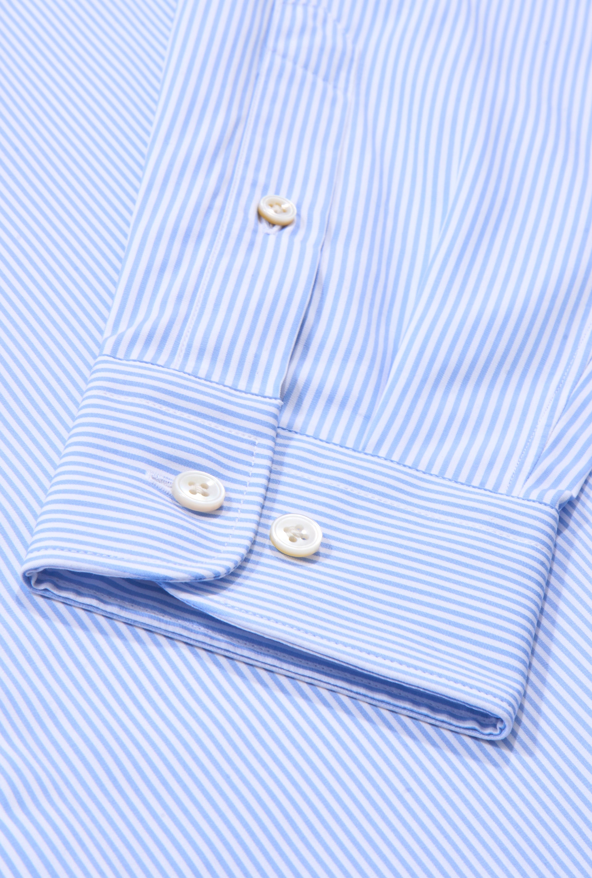 Blue & White Candy Stripe St James' Collar Tailored Fit Single Cuff Poplin Shirt