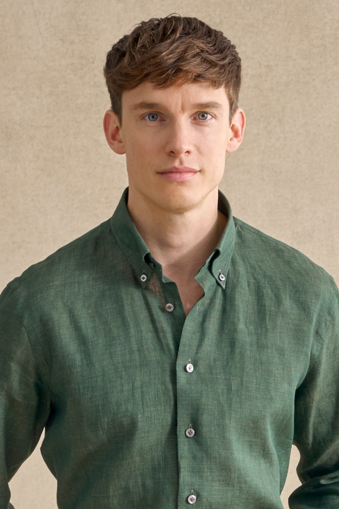 Green Button Down Collar Standard Fit Linen Shirt