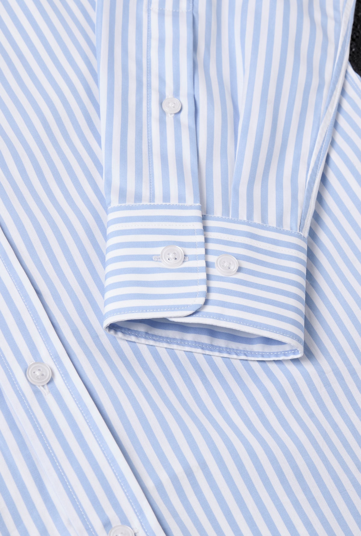 White & Blue Candy Stripe St James' Collar Tailored Fit Poplin Shirt
