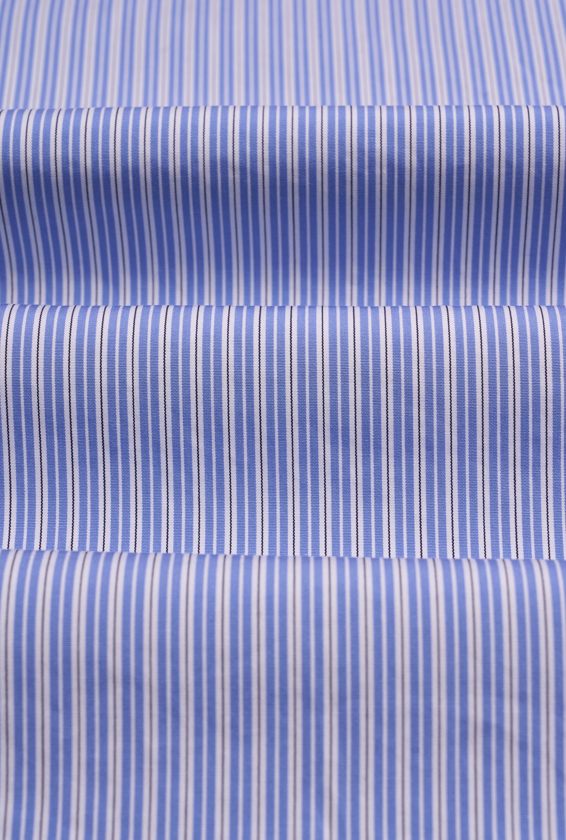 Blue & White Regent Stripe Detachable Collar Standard Fit Poplin Shirt