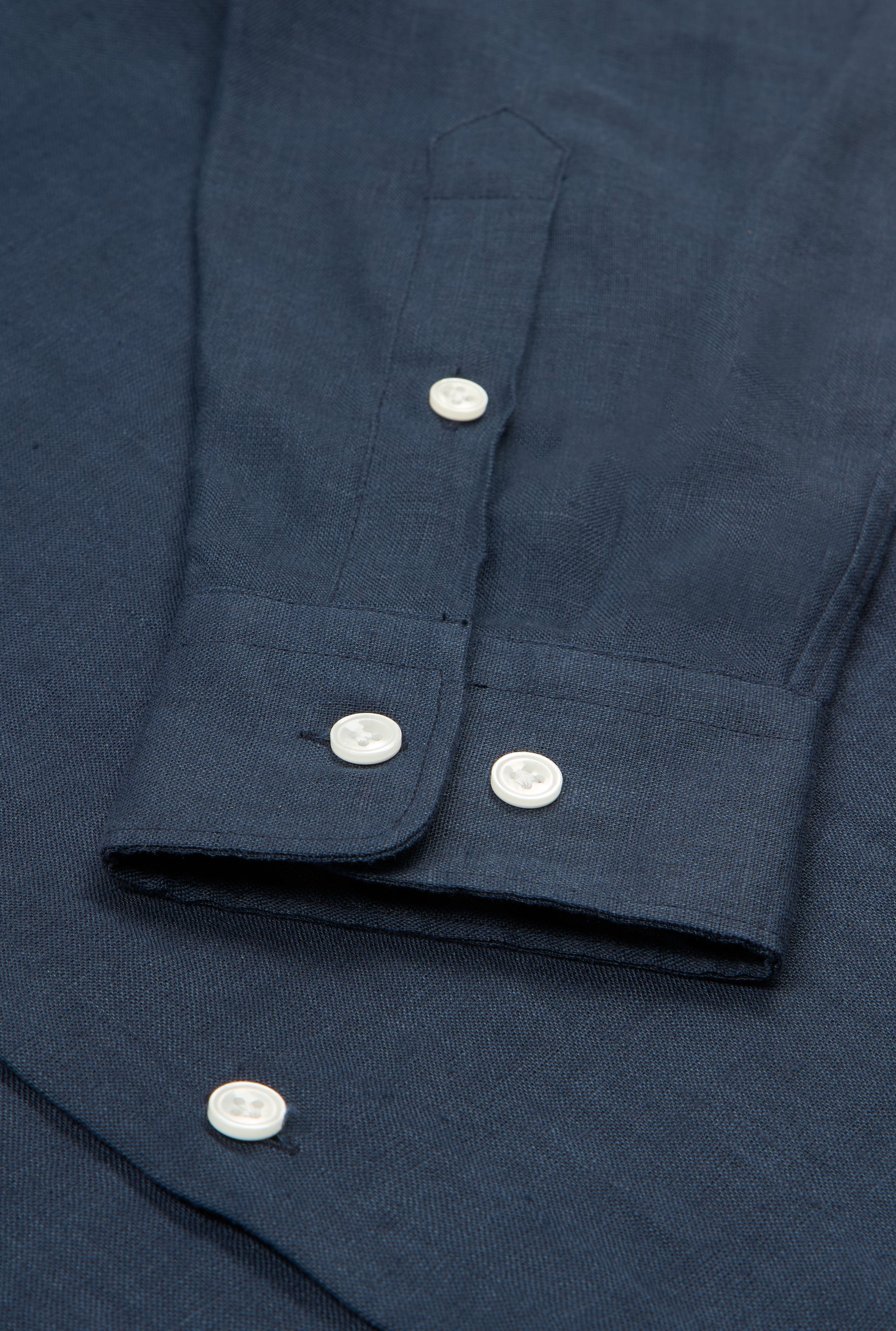 Navy Cutaway Collar Standard Fit Single Cuff Linen Shirt