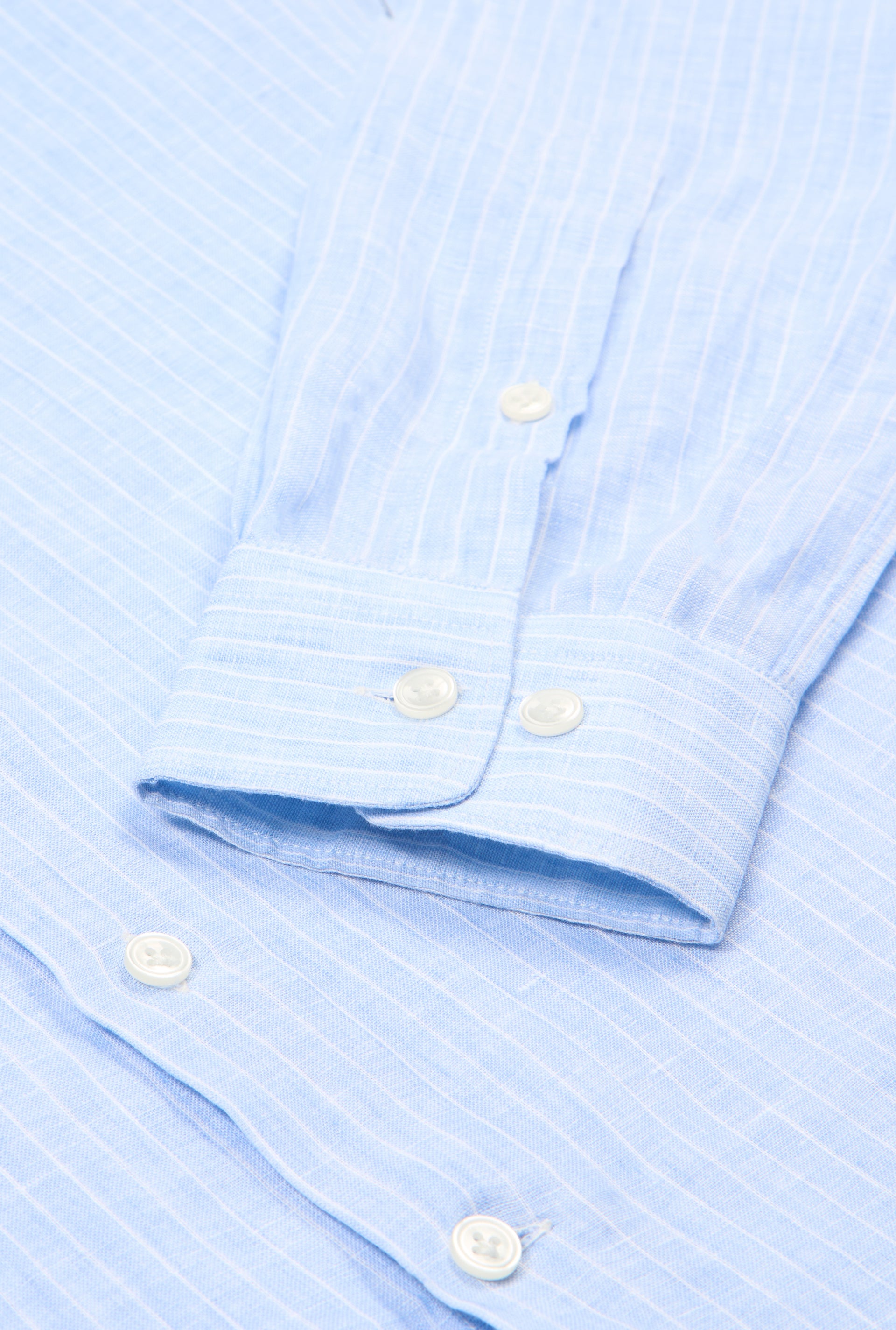 Blue & White Stripe Cutaway Collar Standard Fit Single Cuff Linen Shirt