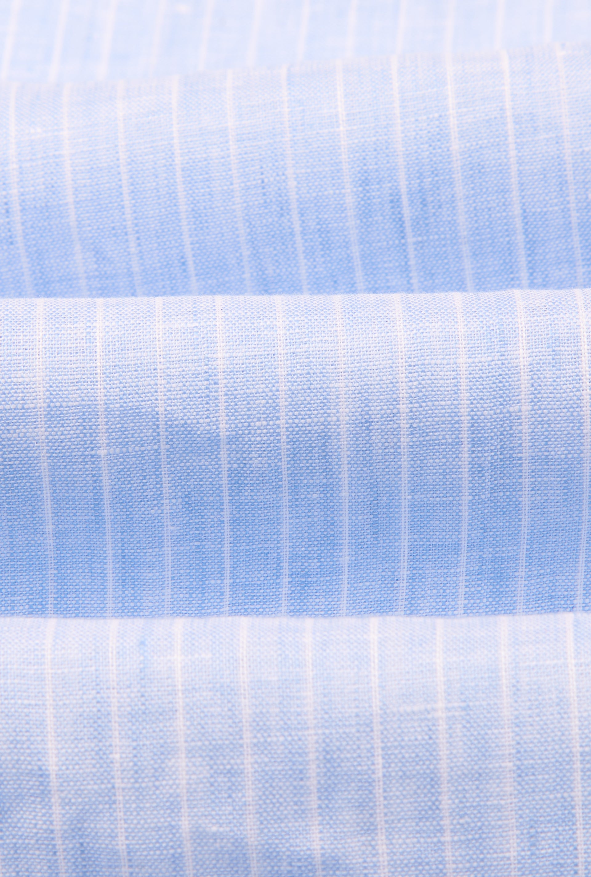 Blue & White Stripe Cutaway Collar Standard Fit Single Cuff Linen Shirt