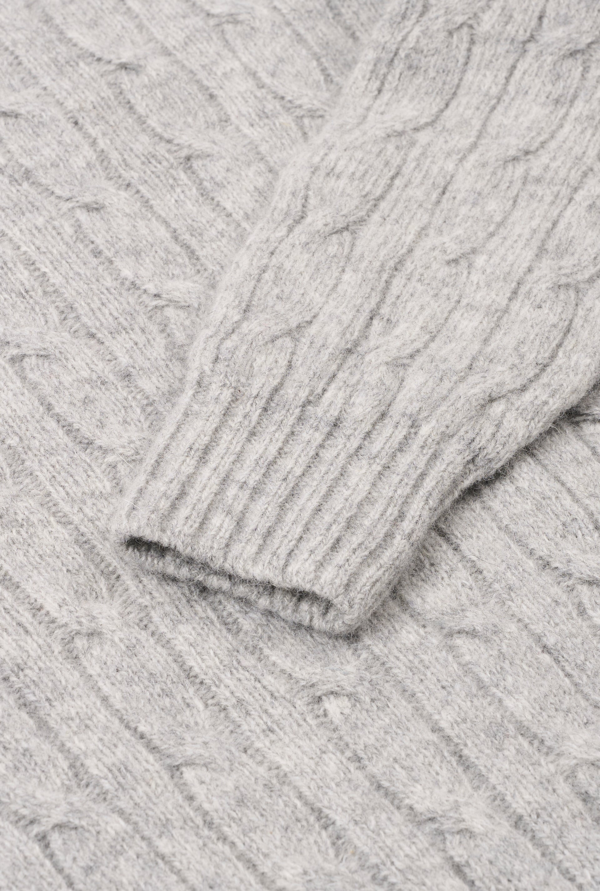 Silver Lambswool Cable Knit Crew Neck Jumper