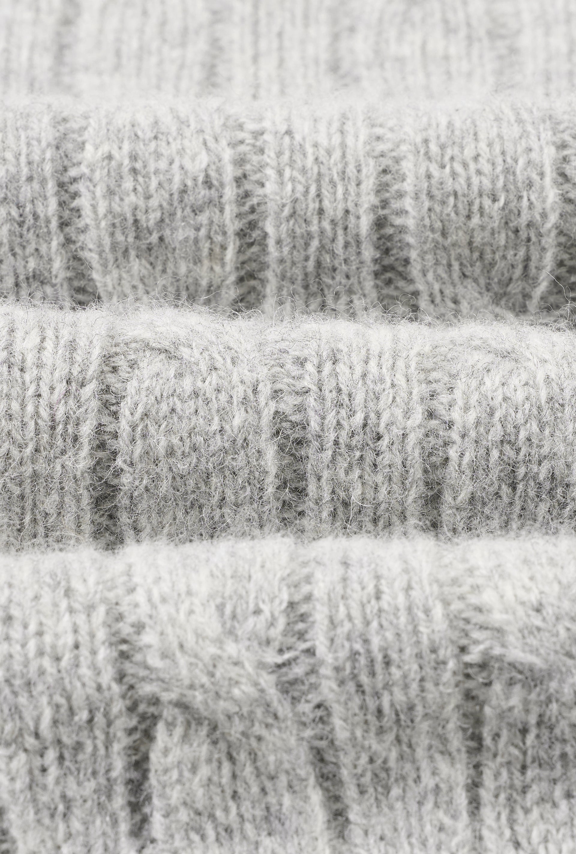 Silver Lambswool Cable Knit Crew Neck Jumper