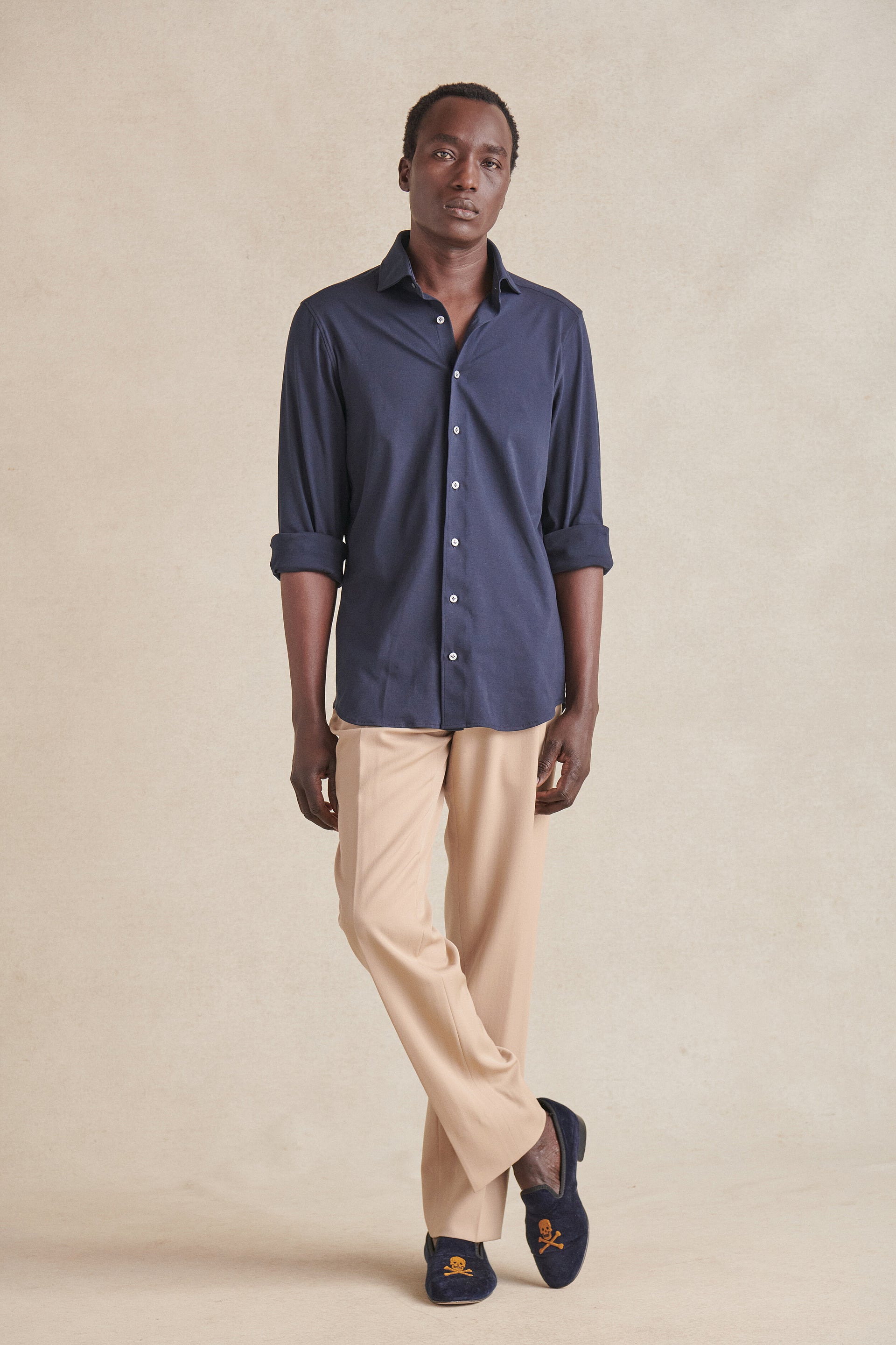 Navy Cutaway Collar Tailored Fit Stretch Shirt