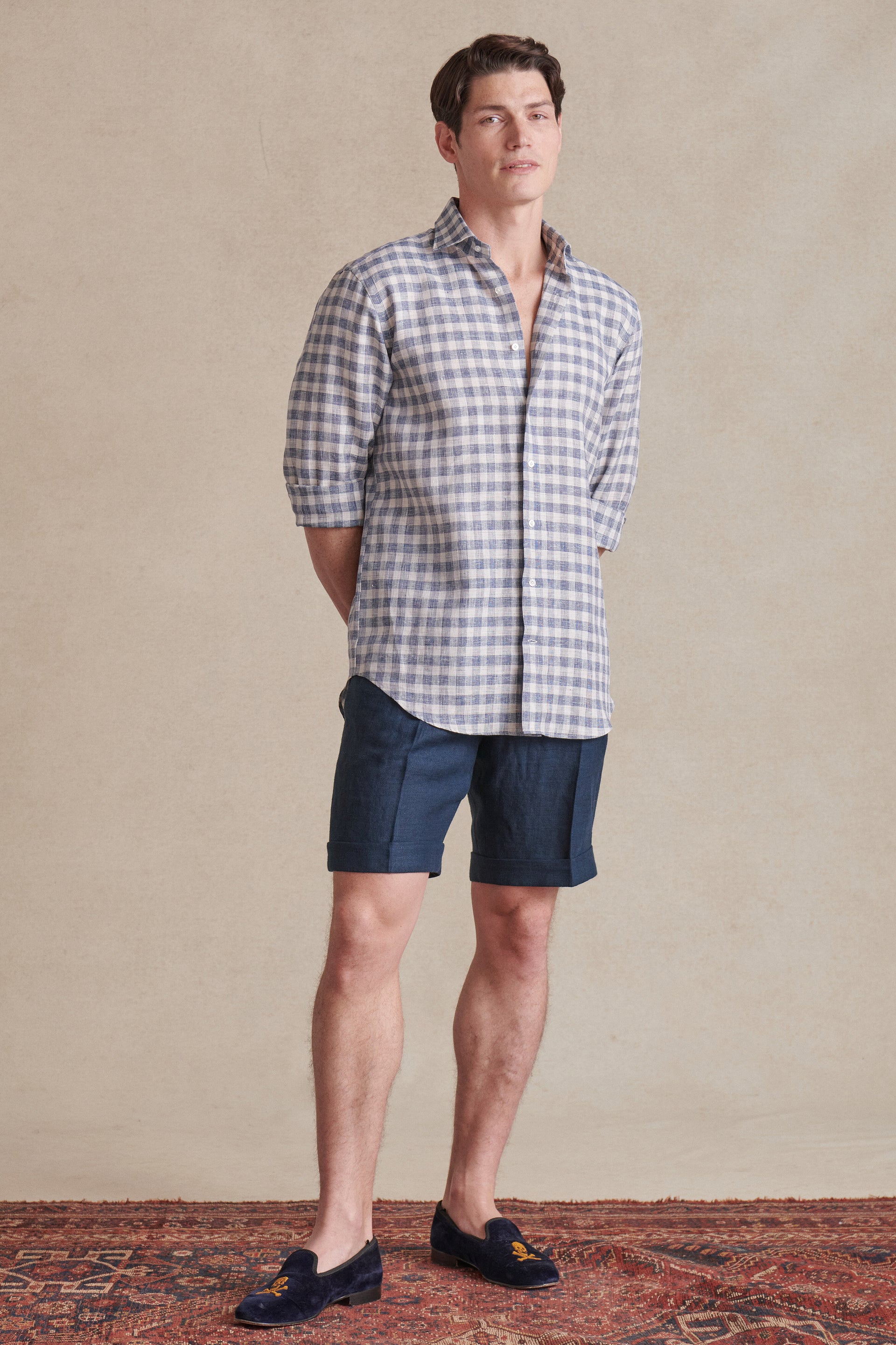 Navy Single Pleat Linen Shorts