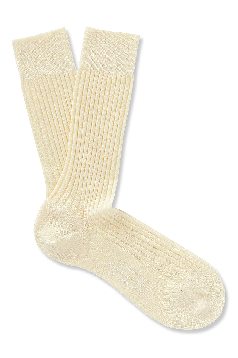 Cream Mid Calf Lightweight Wool Socks