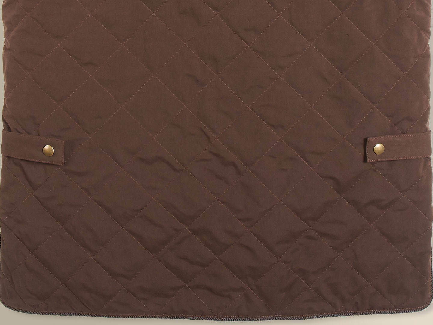 Adjustable Back Tabs