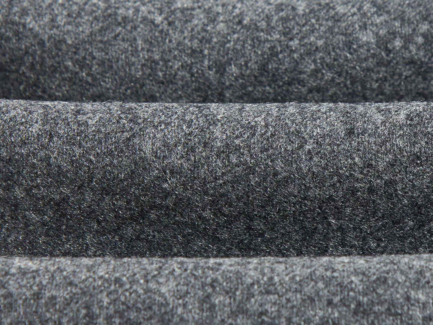 100% Itailan-Woven Wool