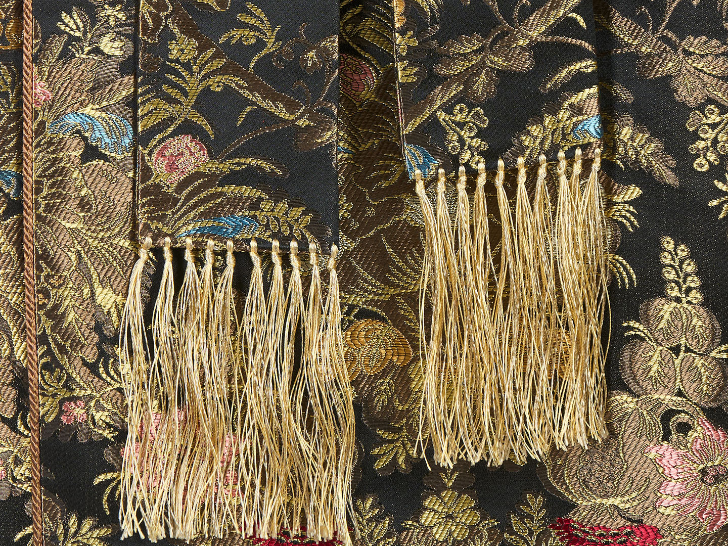 Hand-Tassled Belt