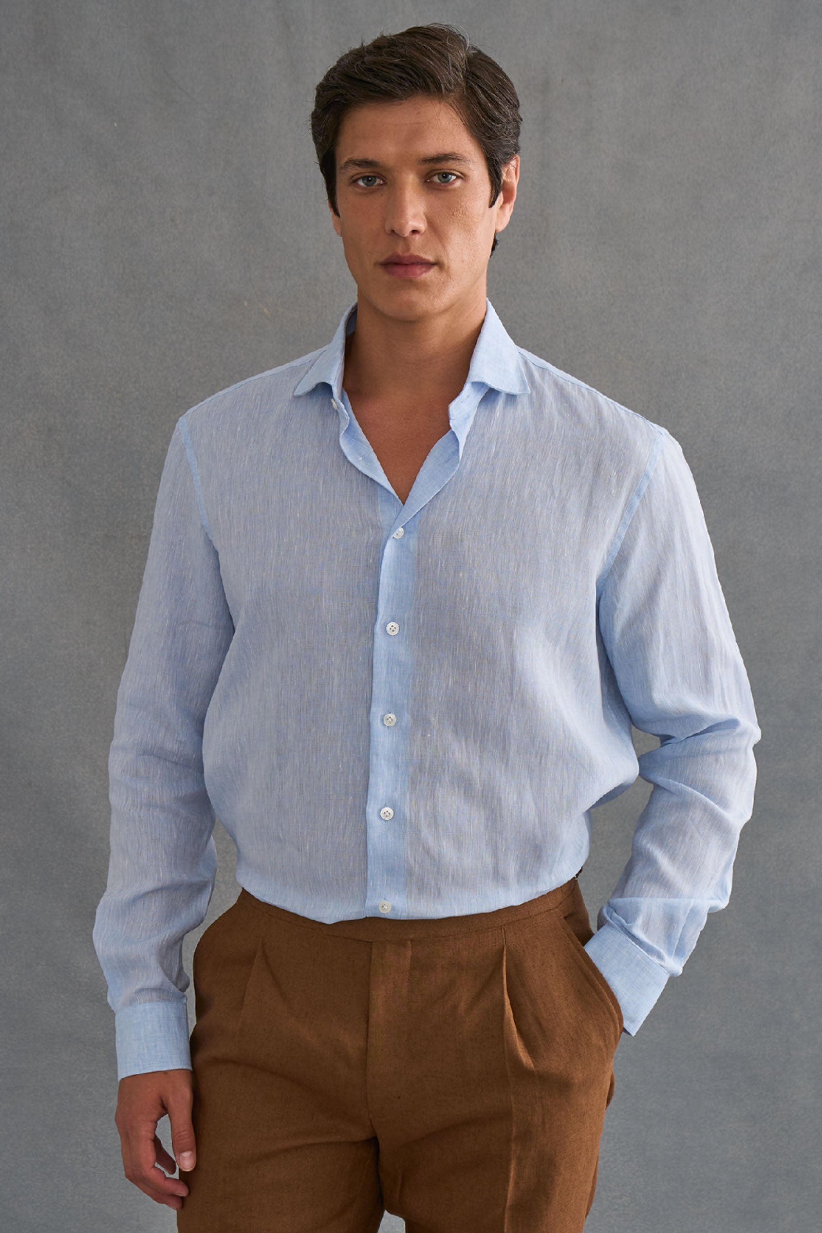 Light Blue Cutaway Collar Standard Fit Single Cuff Linen Shirt