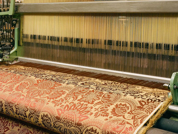 Find out how our silks are woven