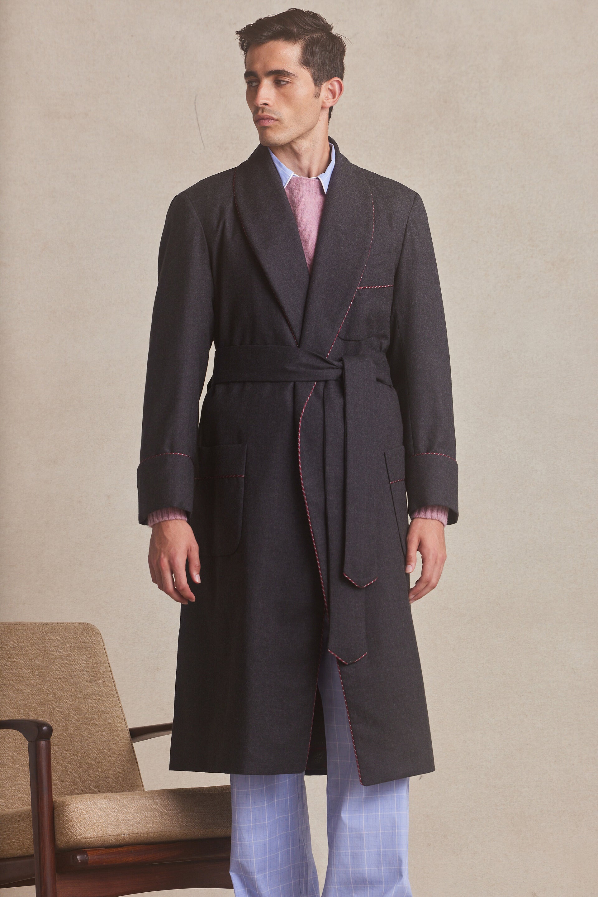 Grey Plain Wool Dragon Lined Dressing Gown New and Lingwood Grey Plain Wool Dragon Lined Dressing Gown New and Lingwood