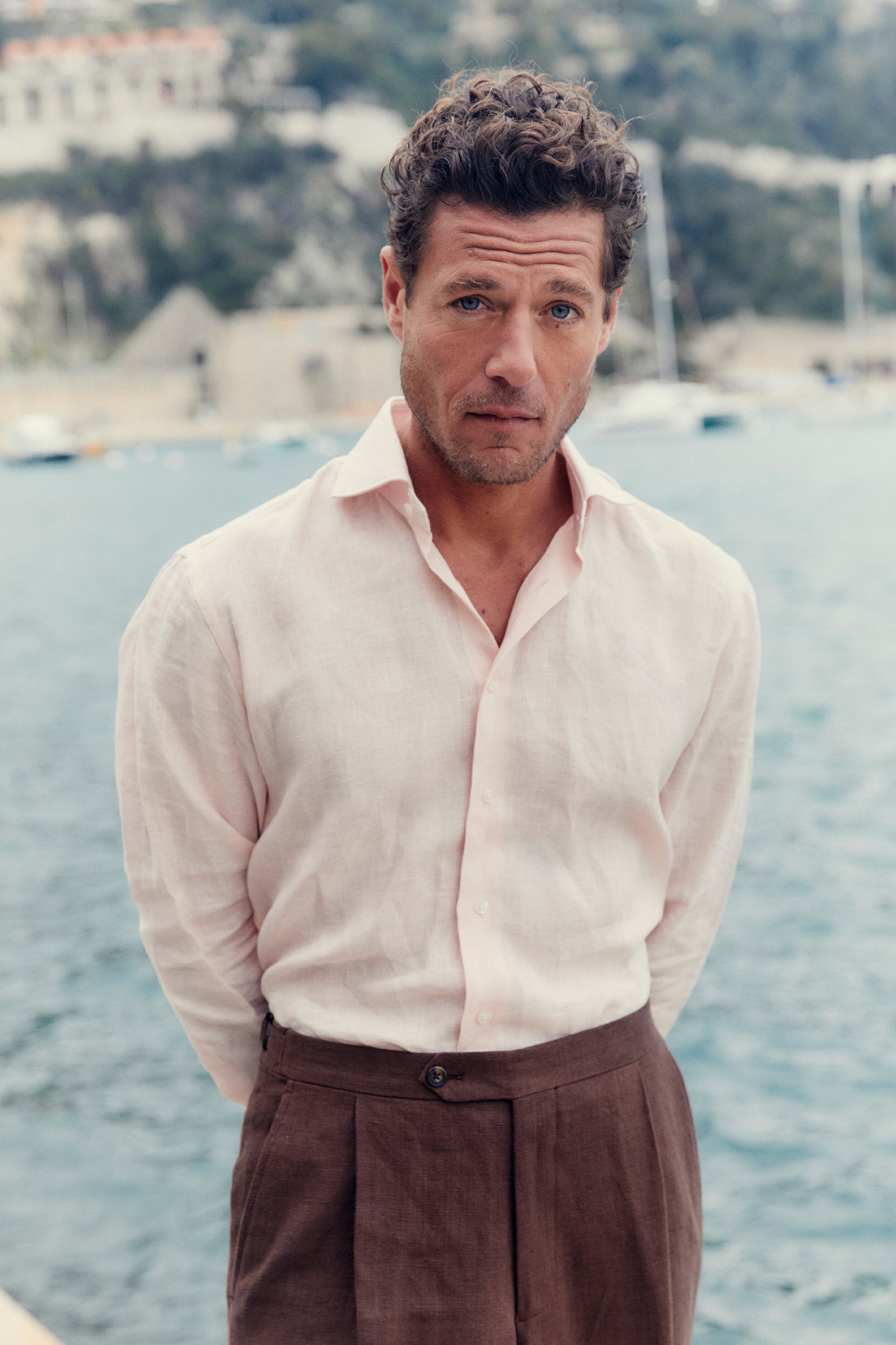 Pink Cutaway Collar Standard Fit Linen Shirt